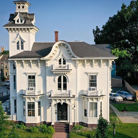 Bed and Breakfast The Wedding Cake House Providence Exterior foto