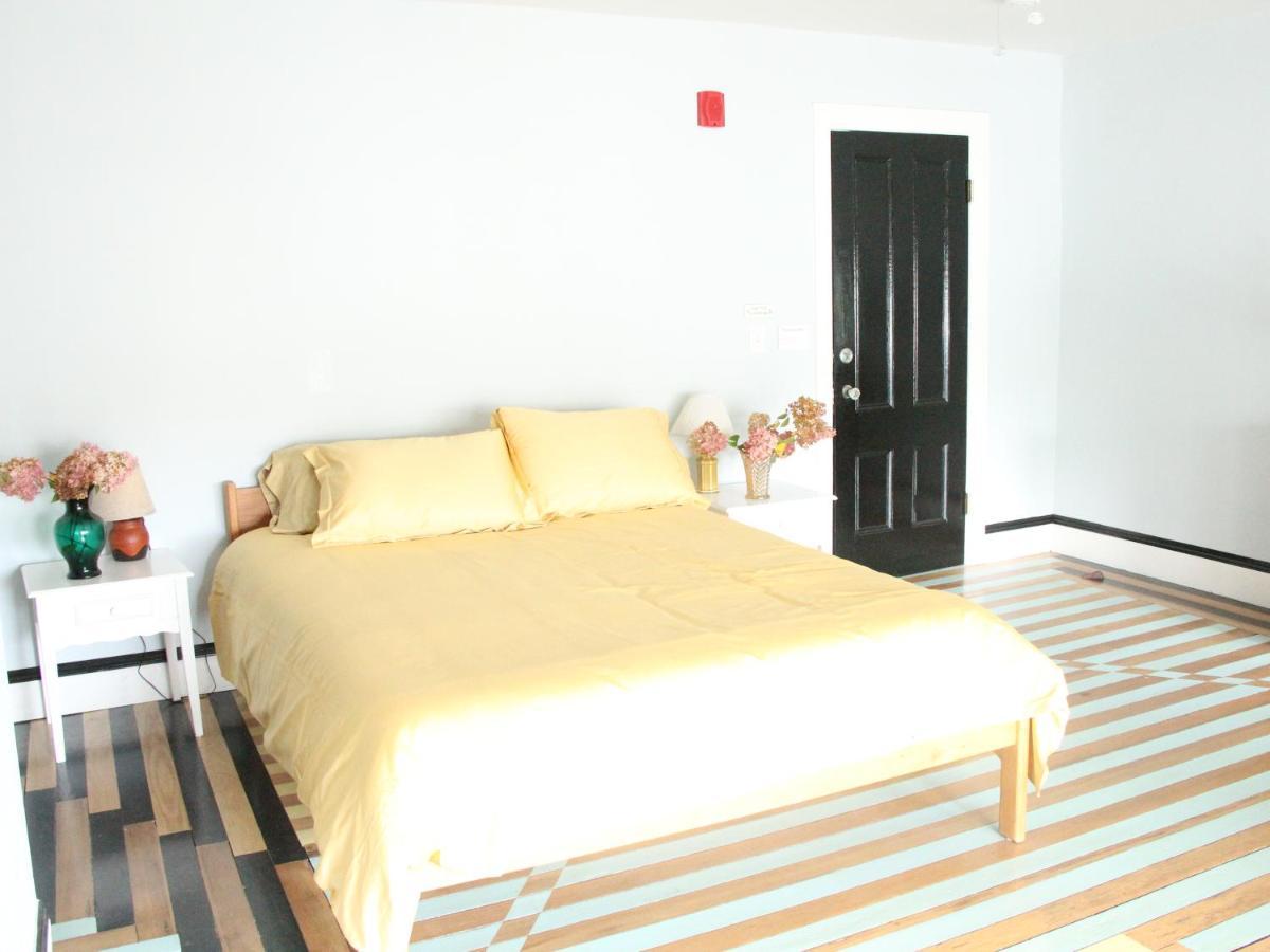 Bed and Breakfast The Wedding Cake House Providence Exterior foto