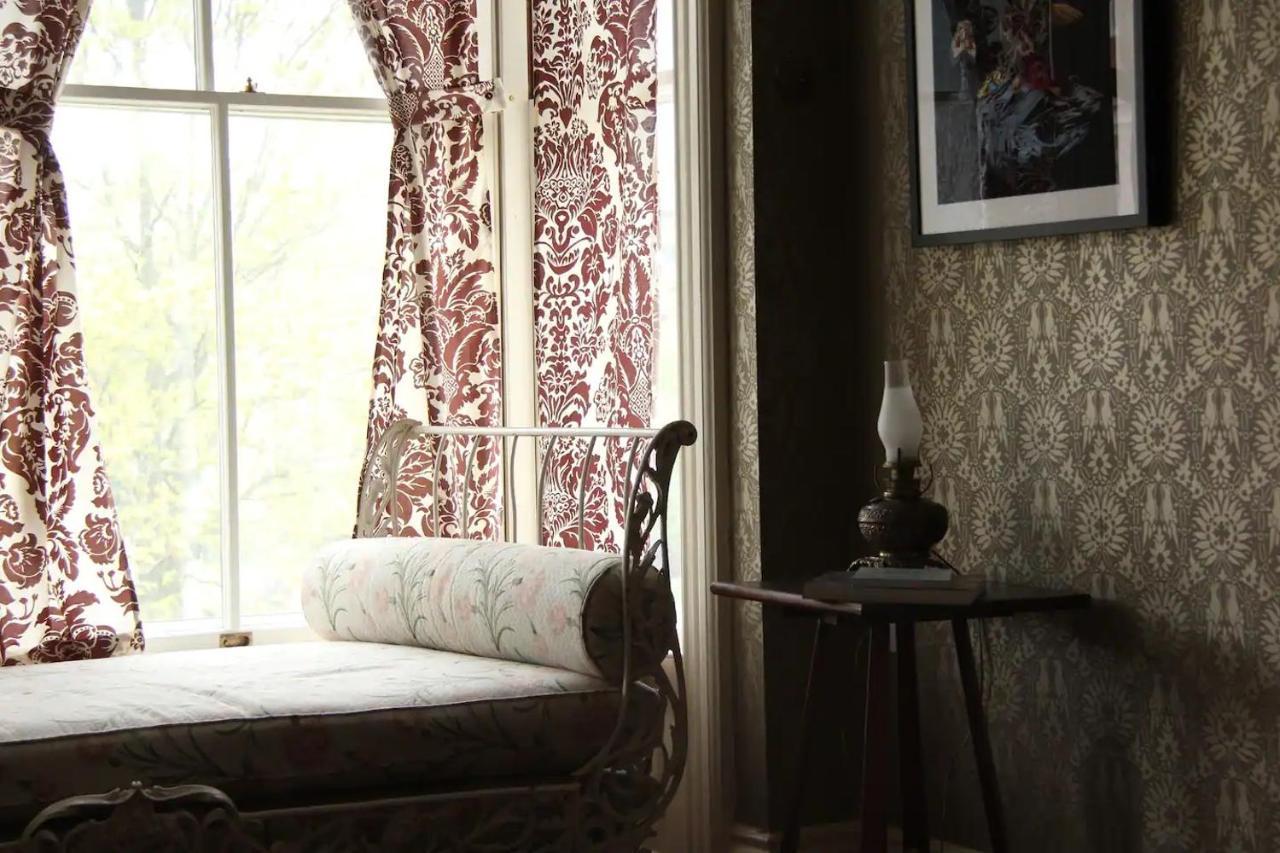 Bed and Breakfast The Wedding Cake House Providence Exterior foto