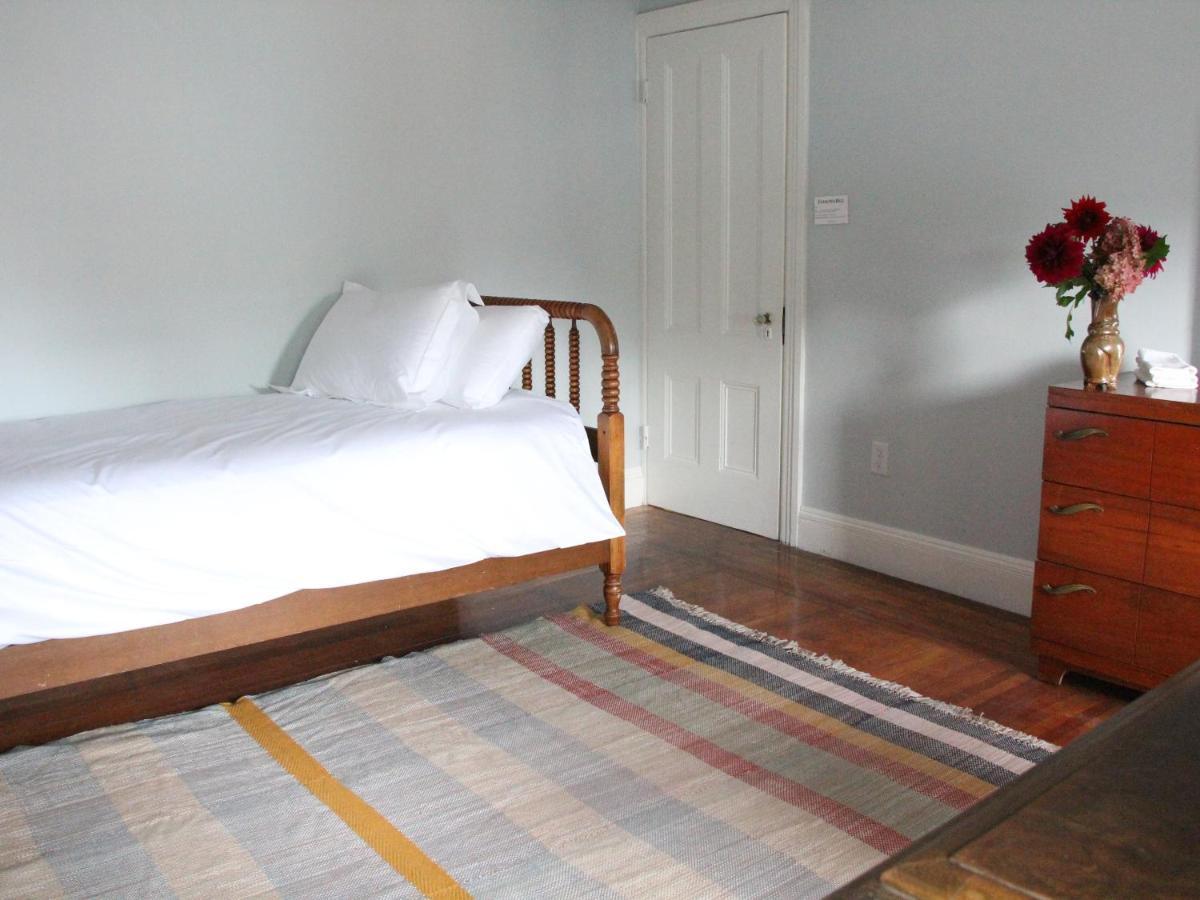 Bed and Breakfast The Wedding Cake House Providence Exterior foto