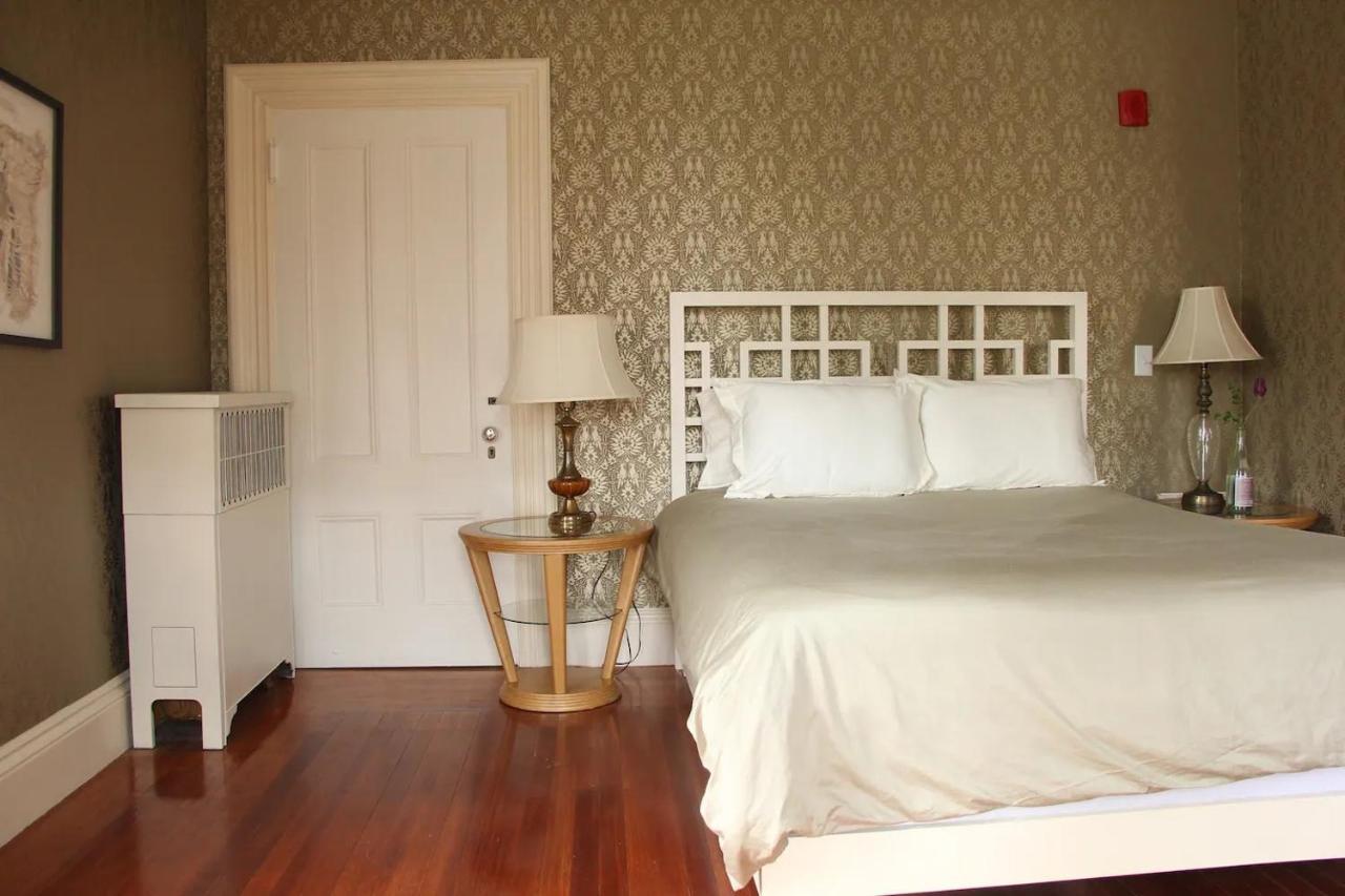 Bed and Breakfast The Wedding Cake House Providence Exterior foto