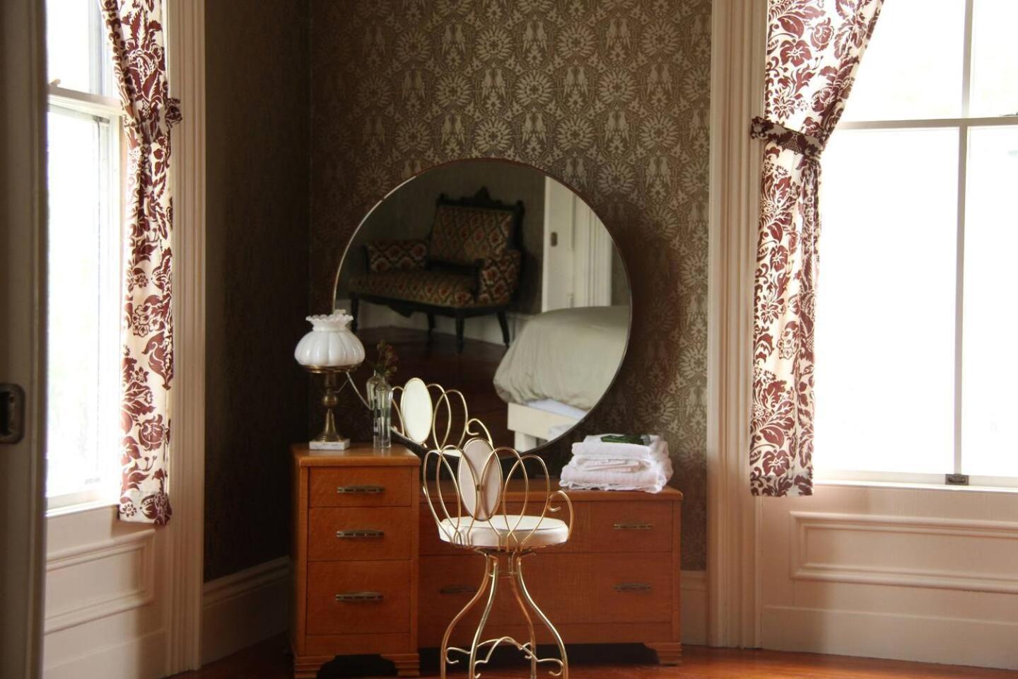 Bed and Breakfast The Wedding Cake House Providence Exterior foto